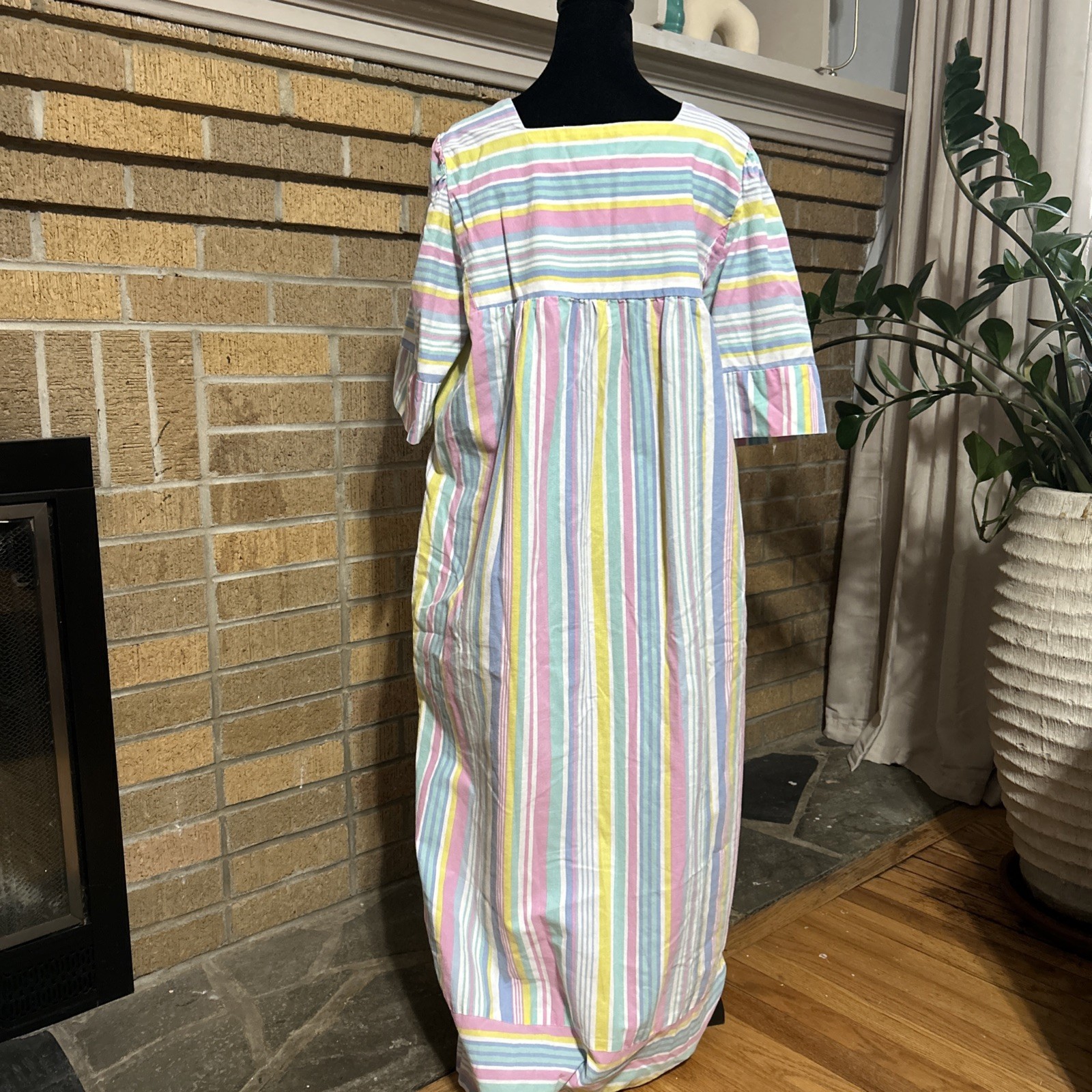 Vtg Lounge Bell Slv Caftan Pastel Striped Maxi Dress Babydoll Airy Modest Sz M