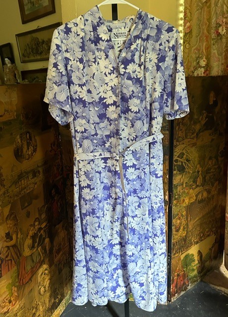 1970s Lavender Floral Print Dress Size 18 US/20UK
