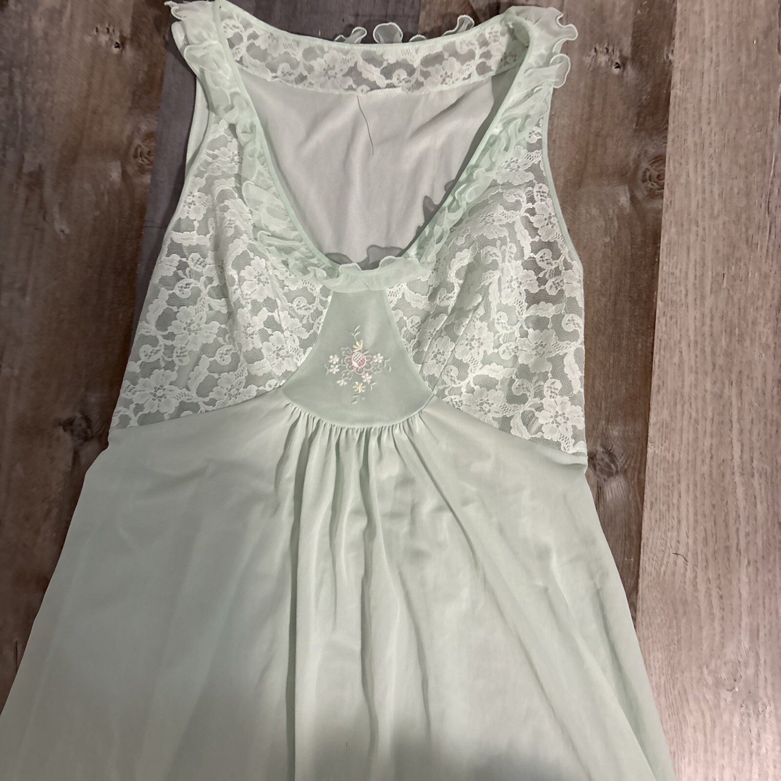 VTG 60’s Pale Green Lingerie Nightgown Long Lace Detail Size Small