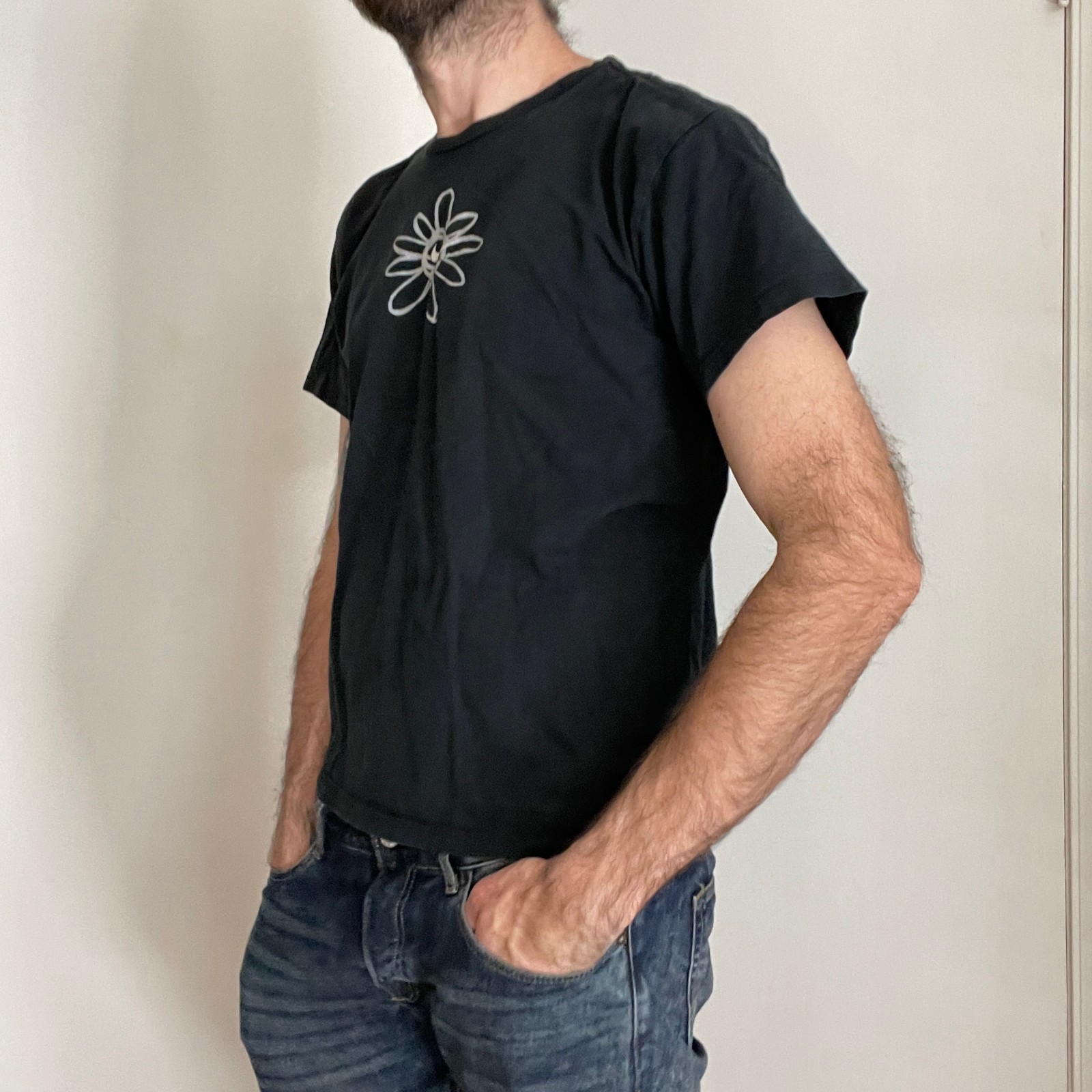 vtg 90’s Nike Flower Sketch T Shirt Size XL Black Cotton Made in USA Y2K