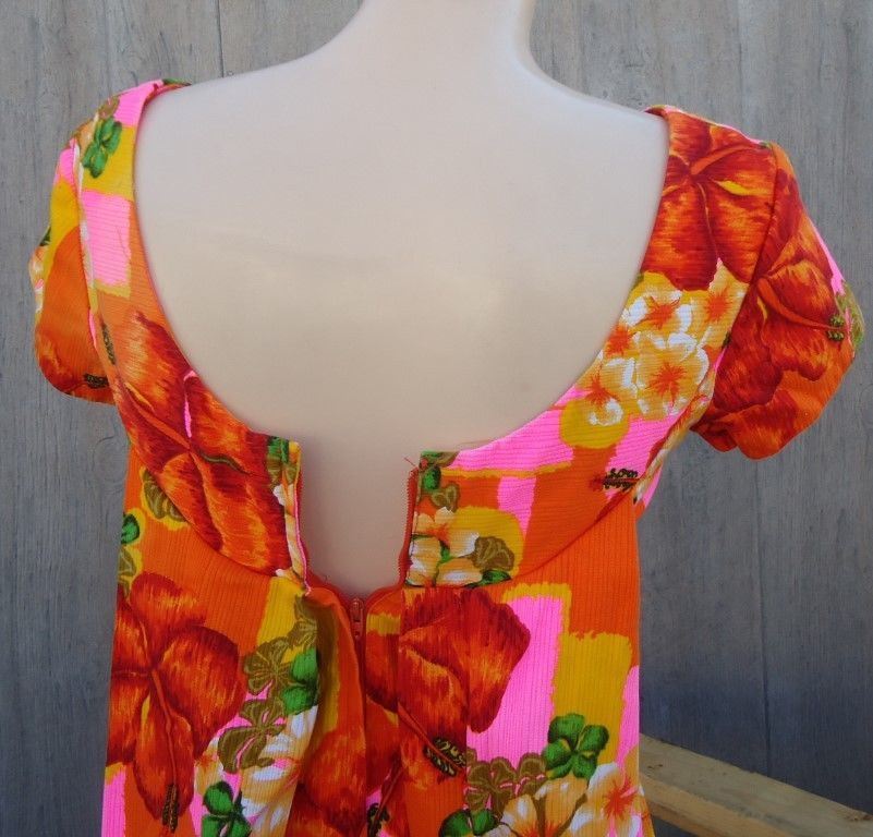 LN VTG 60s Orange Pink Yellow Floral Hawaiian Cotton Dress Penneys Beach Dress
