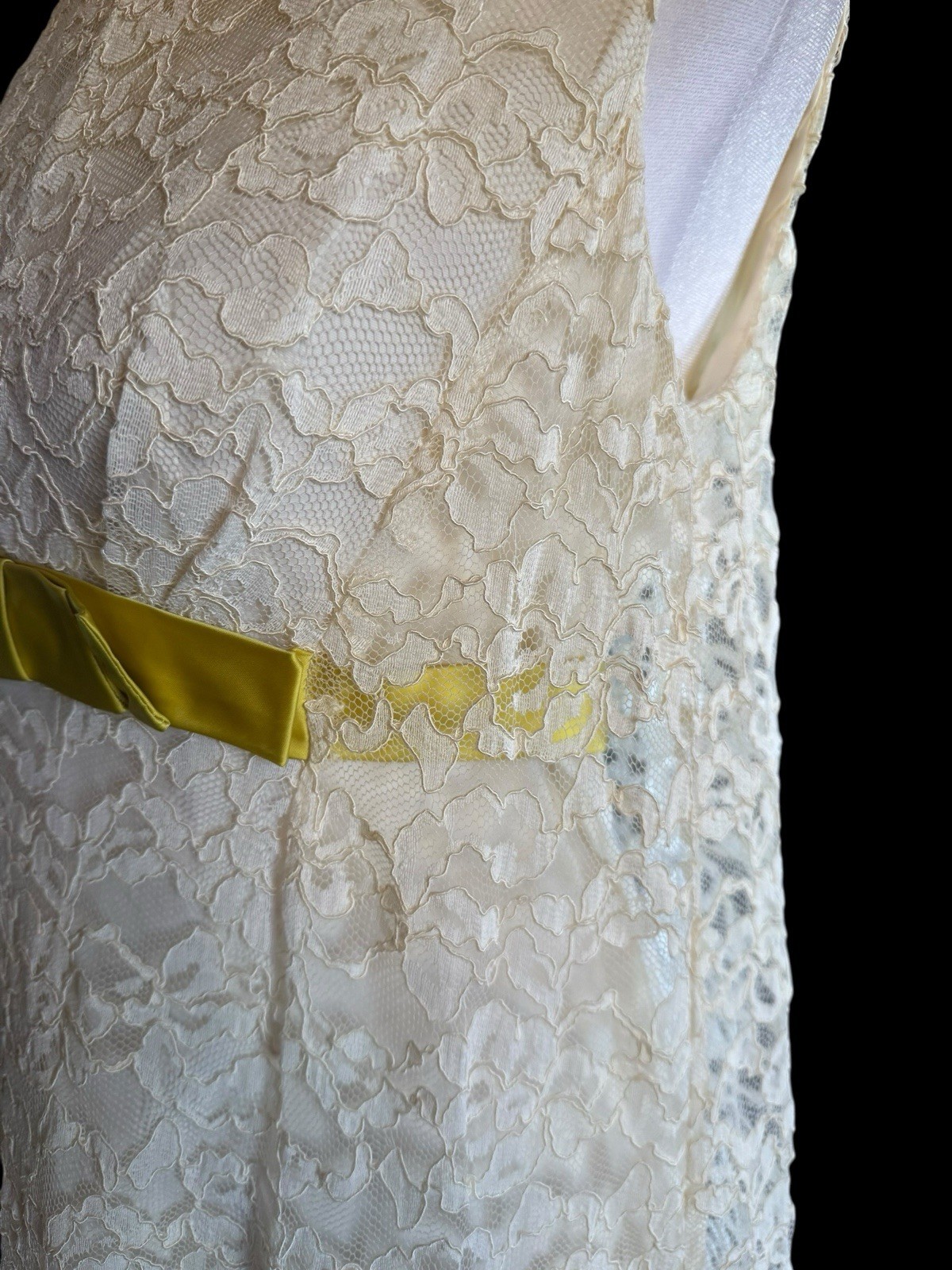Victorian Ivory Lace Slip Dress 1960s Floral Long 53” SZ 9 Chartreuse Ribbon