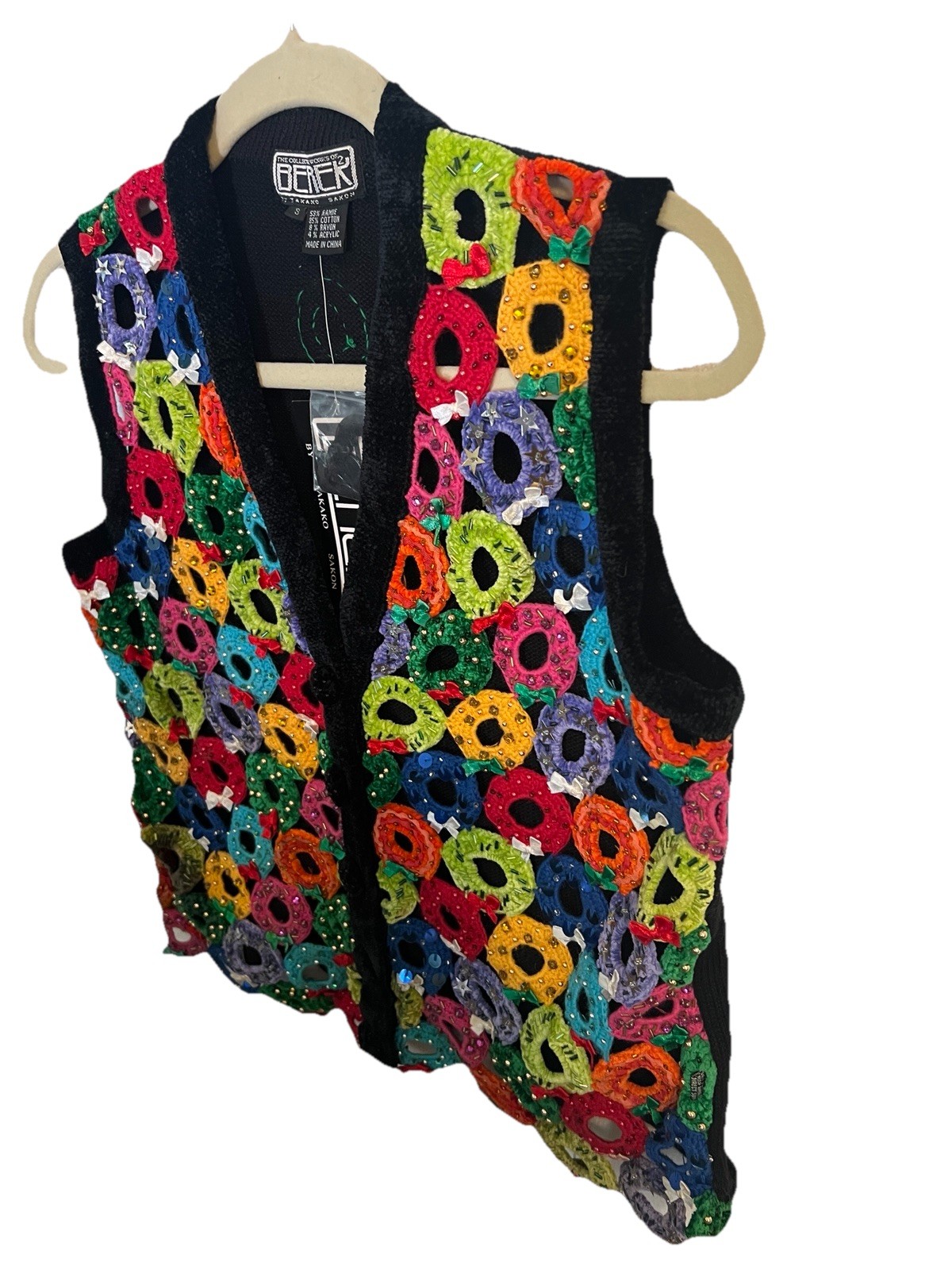 New Vintage Berek Holiday Christmas Vest Embellished Sparkly Wreaths Bows S