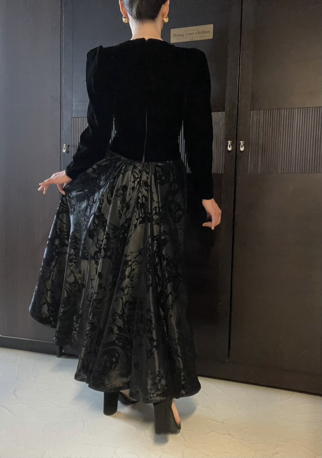 Designer Richilene New York Puff Sleeve Velvet jacquard BL Dress | US Sz: S