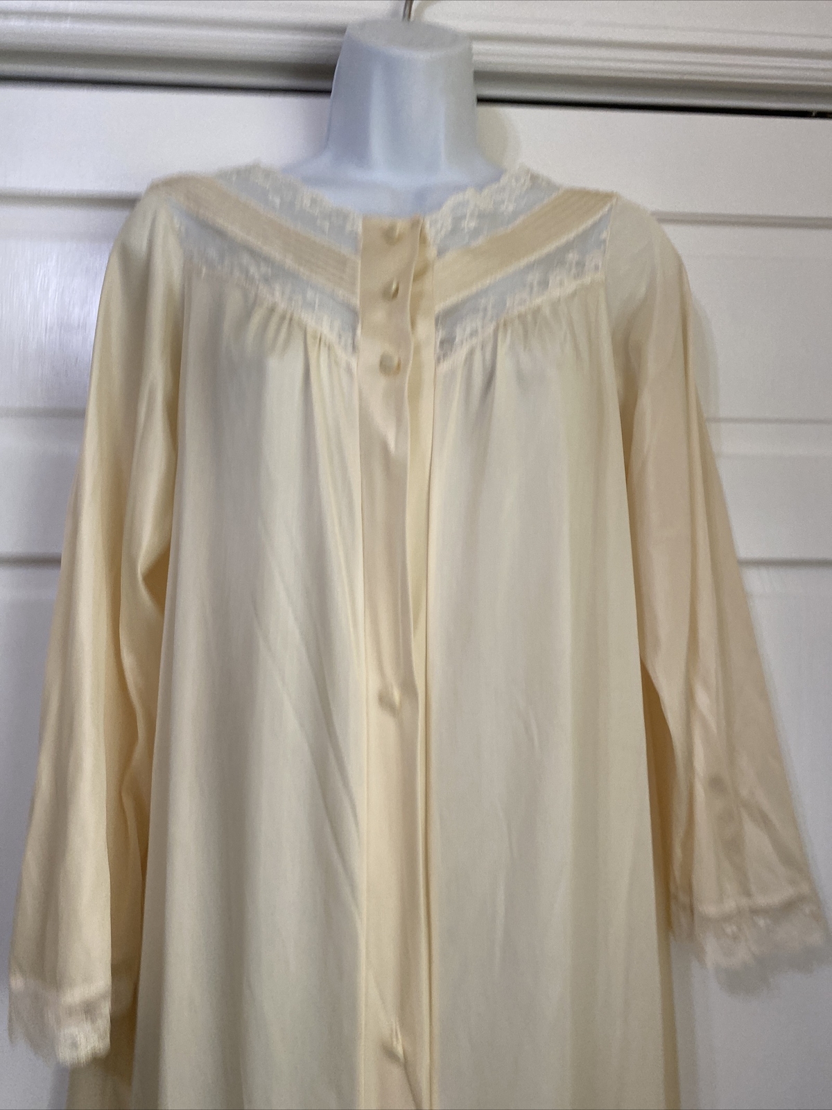 Vintage San Souci Nylon Short Nightgown Robe Day Dress Yellow 3/4 Sleeve Medium