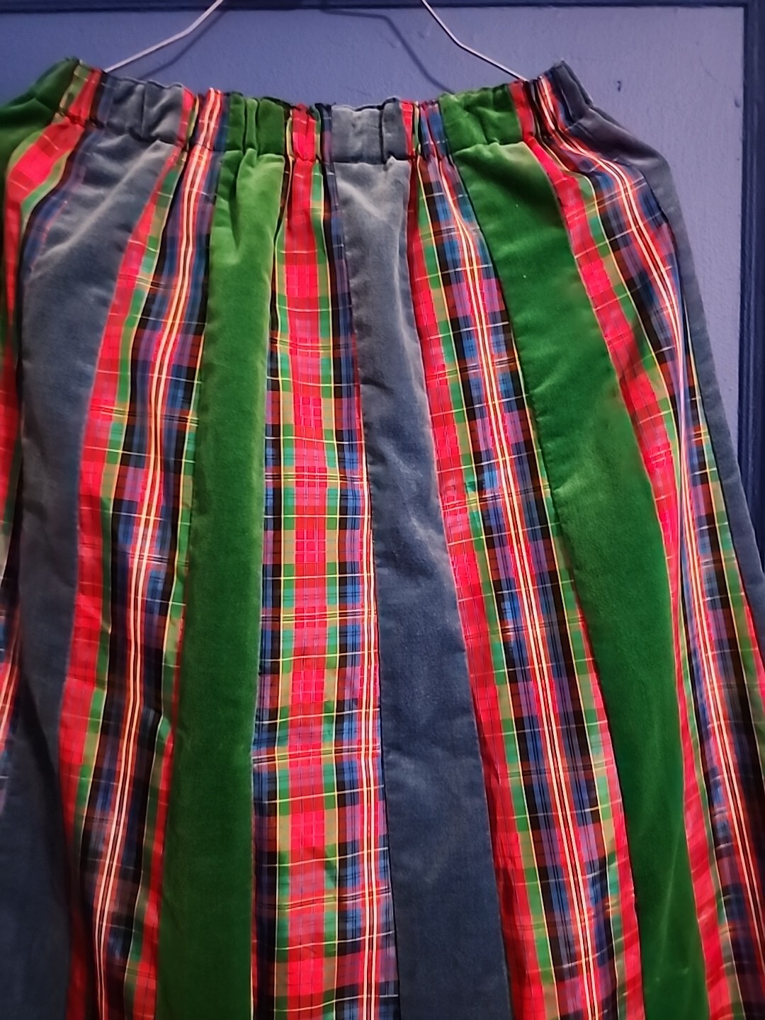 Vintage Mr. Hank USA Made Velvet Plaid Taffeta Green Red High Waist Skirt S