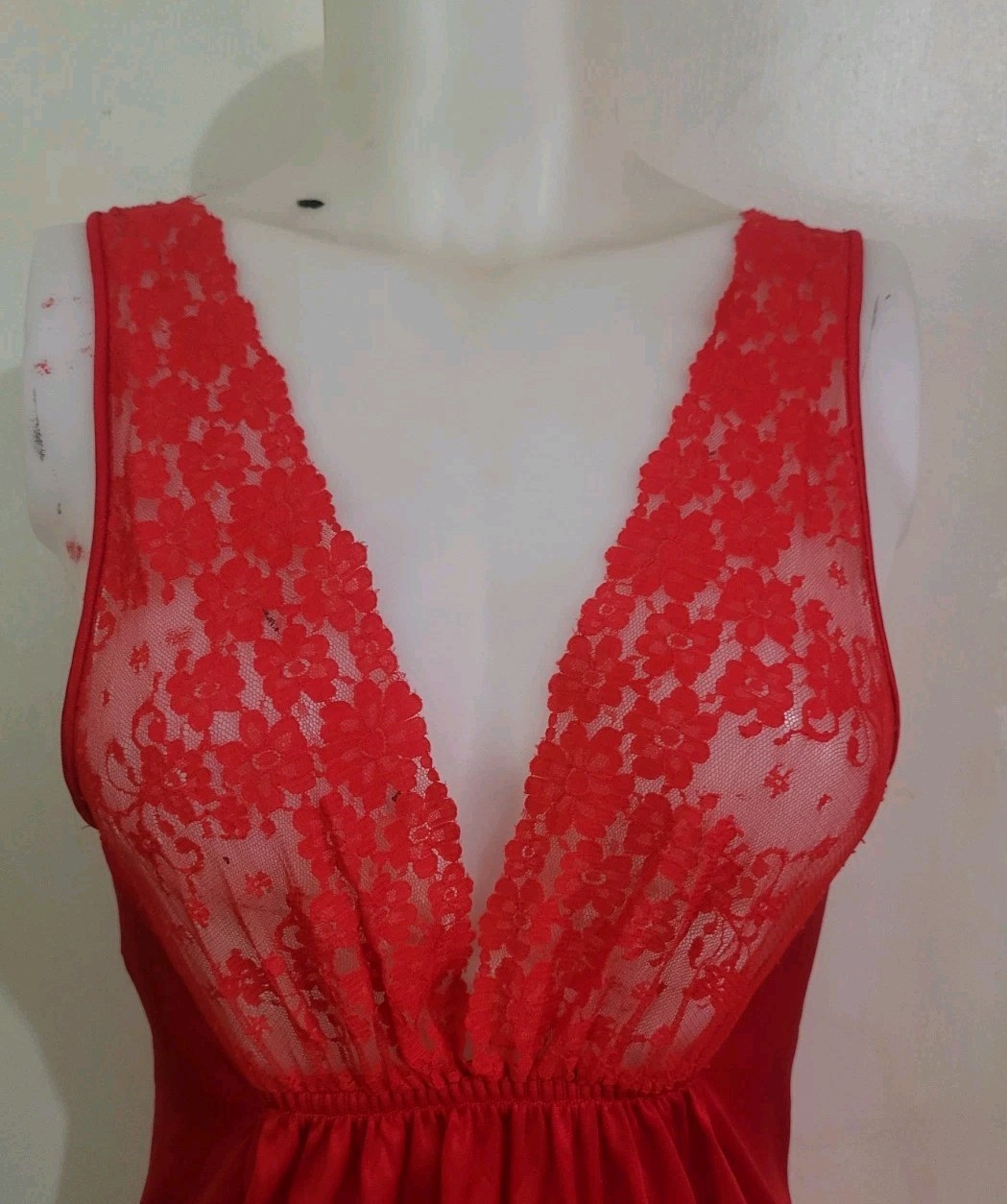 Vintage 70s Lacy Red Nightgown Size Medium JC Penny Sexy Pin Up Versatile
