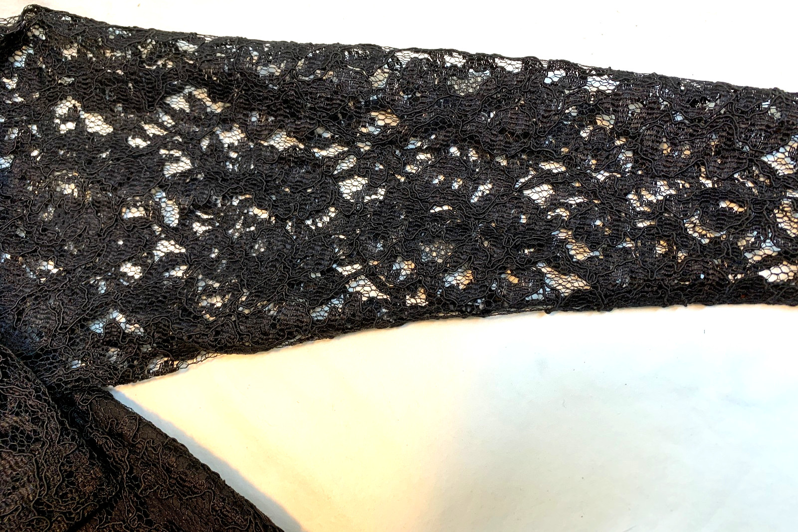 Vintage EXPO NITE Long Sleeve Black Lace Dress Lined Low Back LBD Women’s Size 8