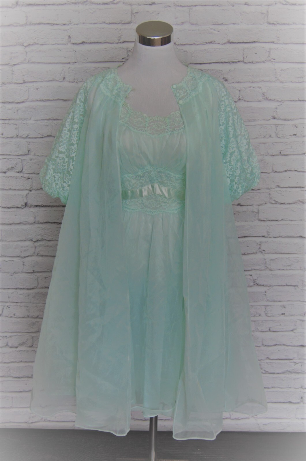 Vintage Vanity Fair Peignoir Set Sheer Nylon Nightgown Aqua Green 32 S / M #38