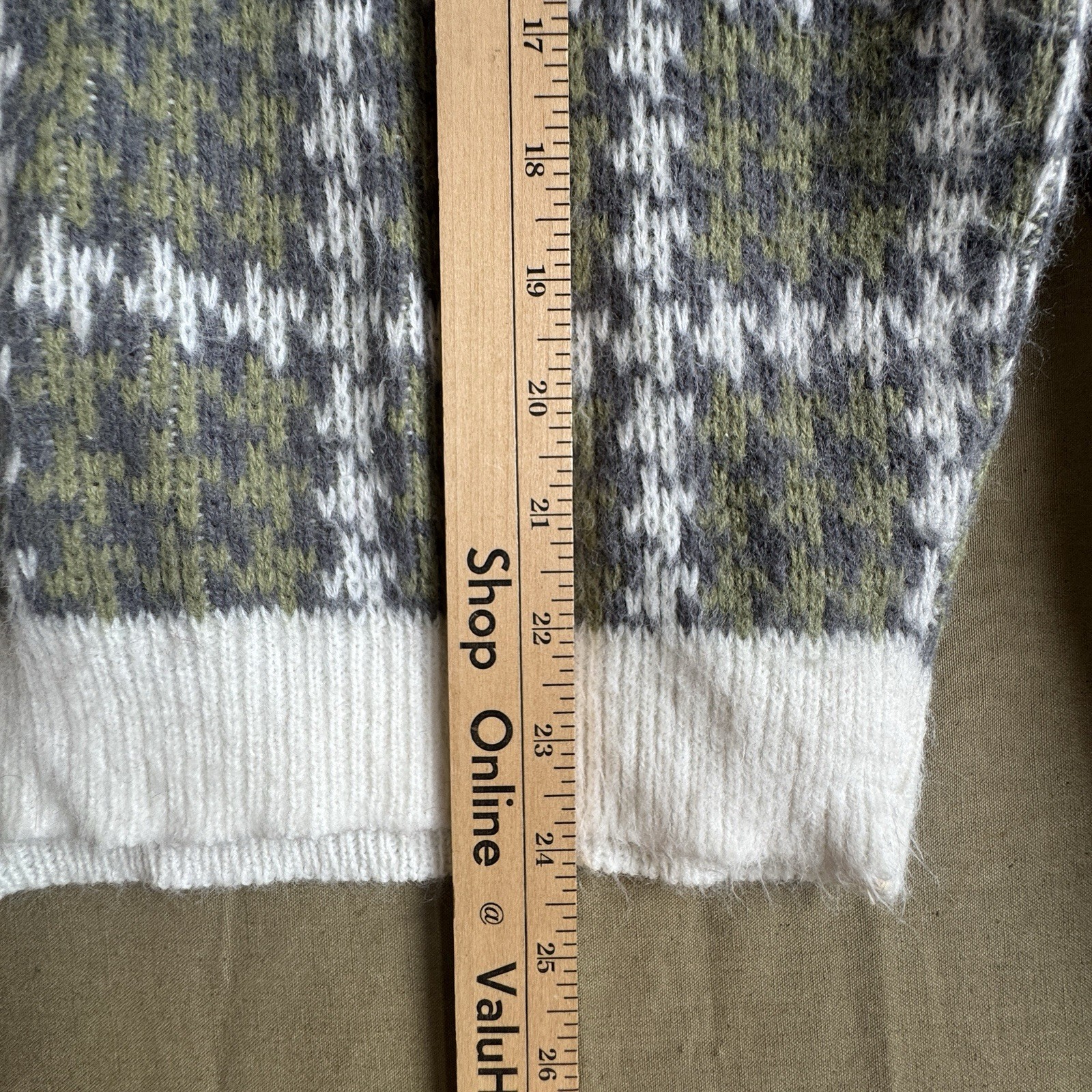Vintage 60s Orlon Dupont Acrylic Fiber Plaid Pullover Sweater Sz M 19X24