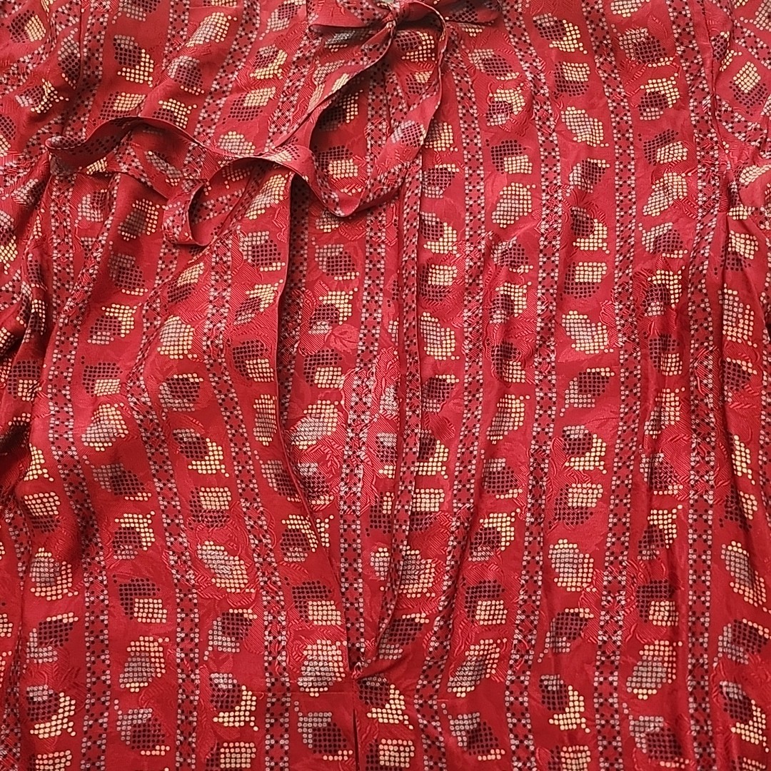 Halston III Vintage 80’s Red Floral Blouse Very Rare Super Condition Size 8 Silk