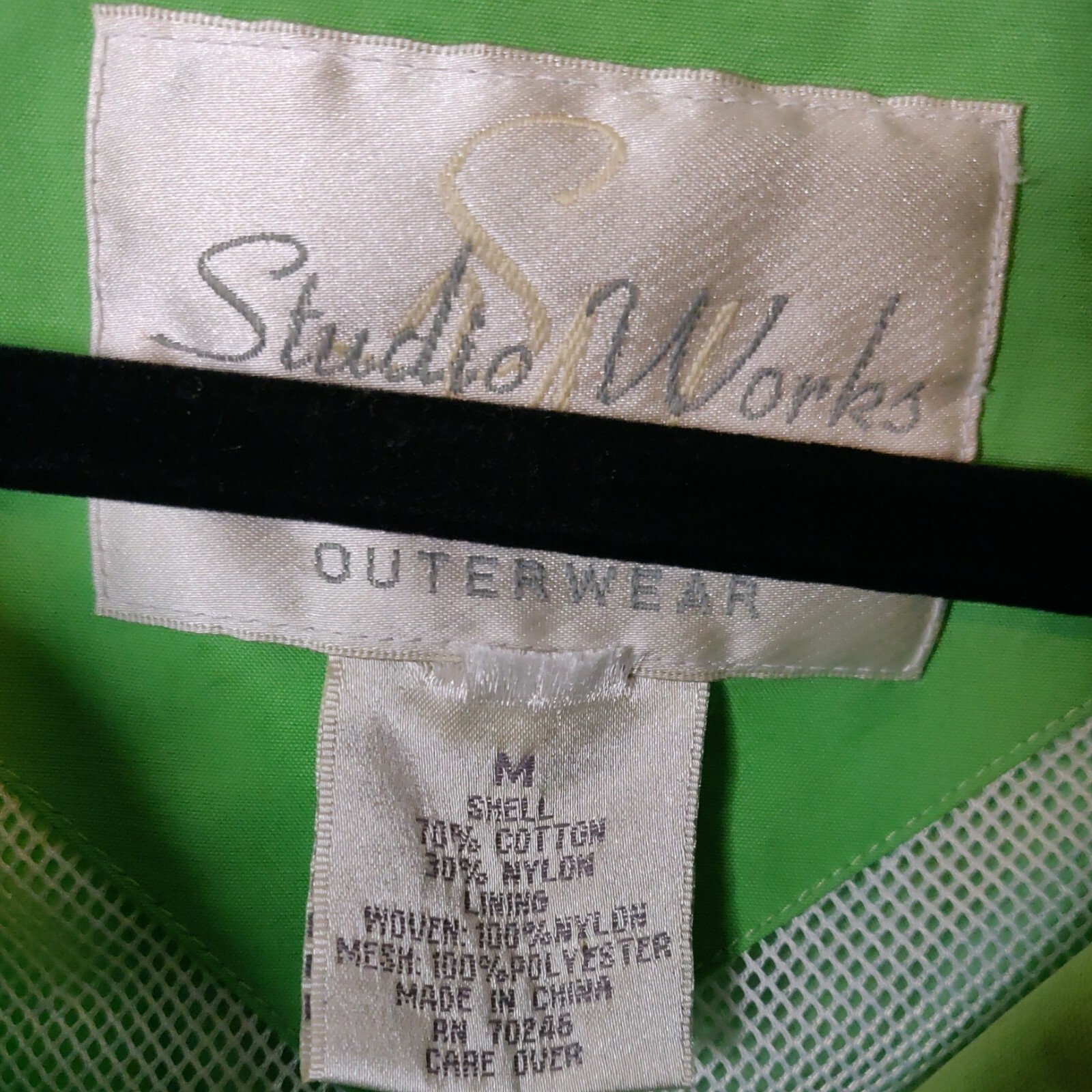 Studio Works Outerwear women’s M jacket green collar zip long sleeves 2 pockets