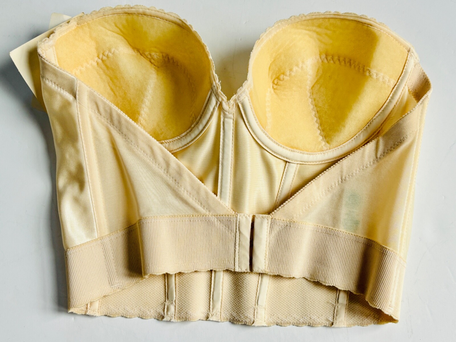 NOS*VTG 80’S CARNIVAL BEIGE CONVERTIBLE BARE LOW BACK PLUNGE STRAPLESS BRA* 38 B