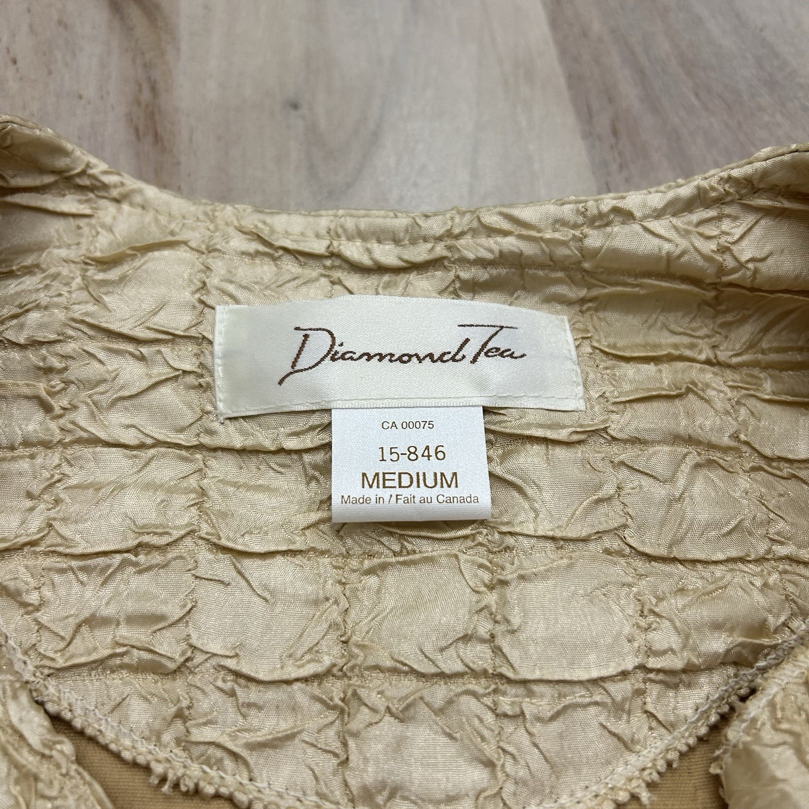 Vintage Diamond Tea Gold Textured Robe Kaftan Womens Size Medium Polyester
