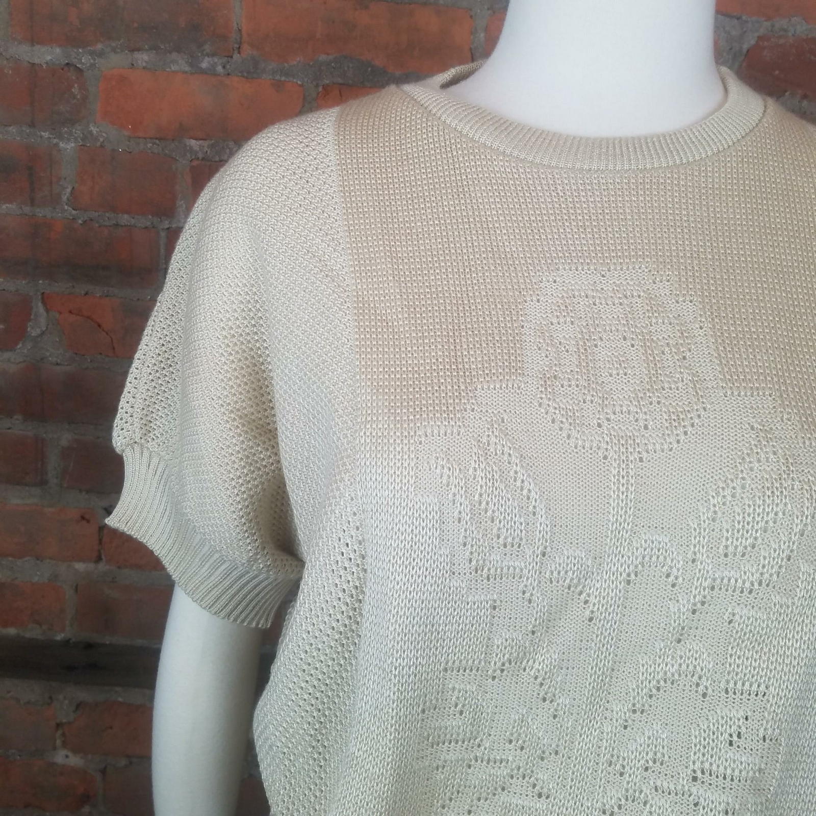 Vintage Womens Lightweight Sweater Beige Pointelle Flower Pot Design Size L