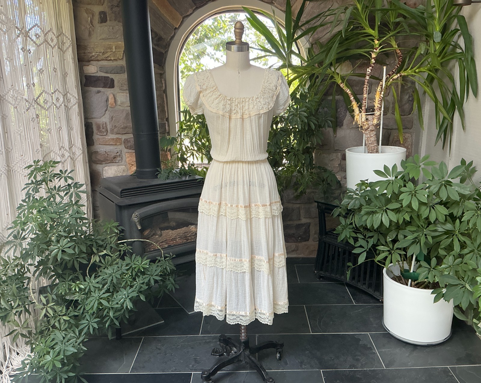 Vintage 1970s Ivory Gauze and Lace Peasant Dress Young Edwardian by Arpeja