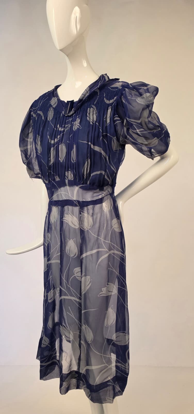 1930’S TULIP PRINT SILK CHIFFON DRESS W PUFF SLEEVES – AS ACQ