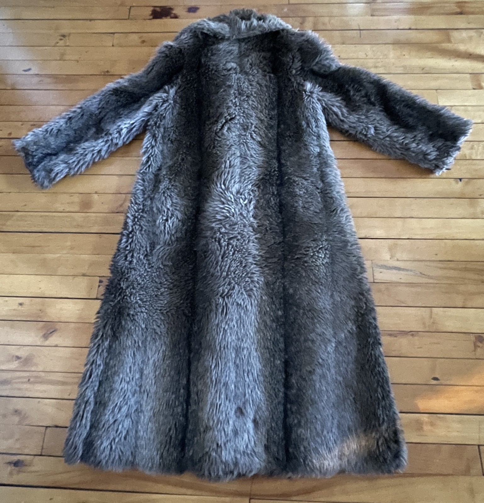Vintage Women’s Full-Length Raccoon Look Faux Fur Coat | Panache Lykafur | Made
