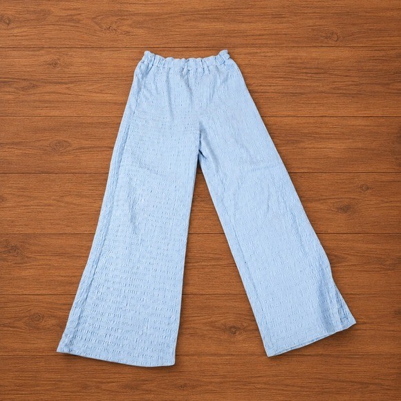Grandmacore Textured Wide Leg Pull On Pants Light Blue Crinkle High Rise Vintage