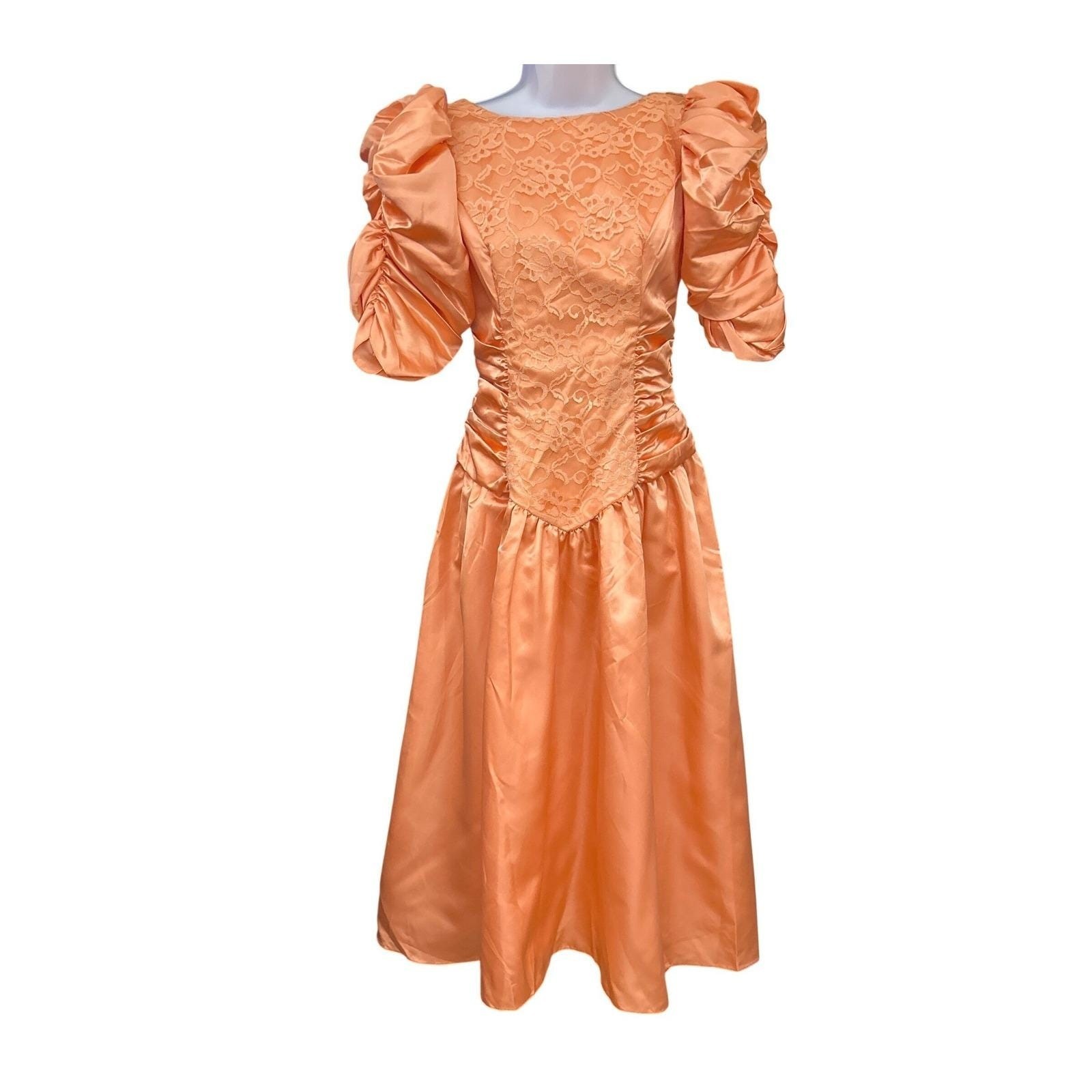 Vintage 80s Unbranded Prom Dress Peach Satin Ruched Lace Glamour Bow