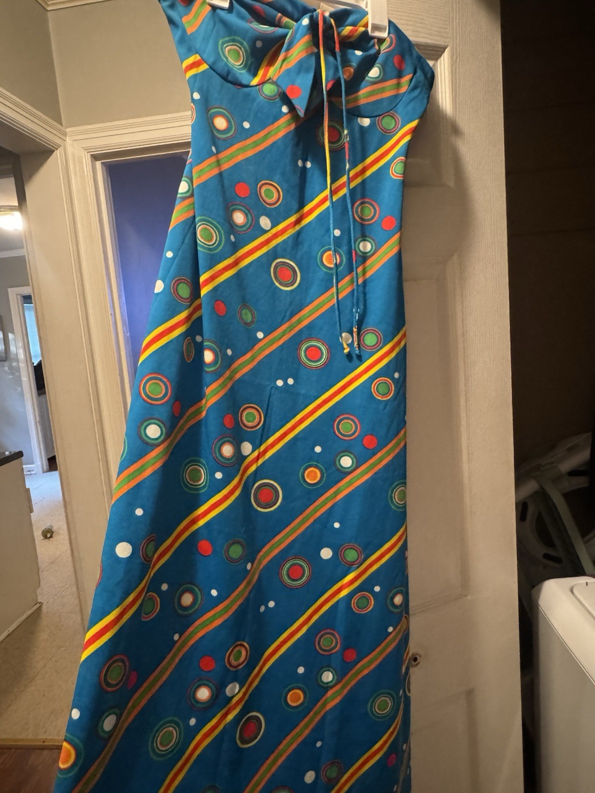 VTG 1970s psychedelic Hippie Maxi Dress Tie Around Neck Dress Size M/L
