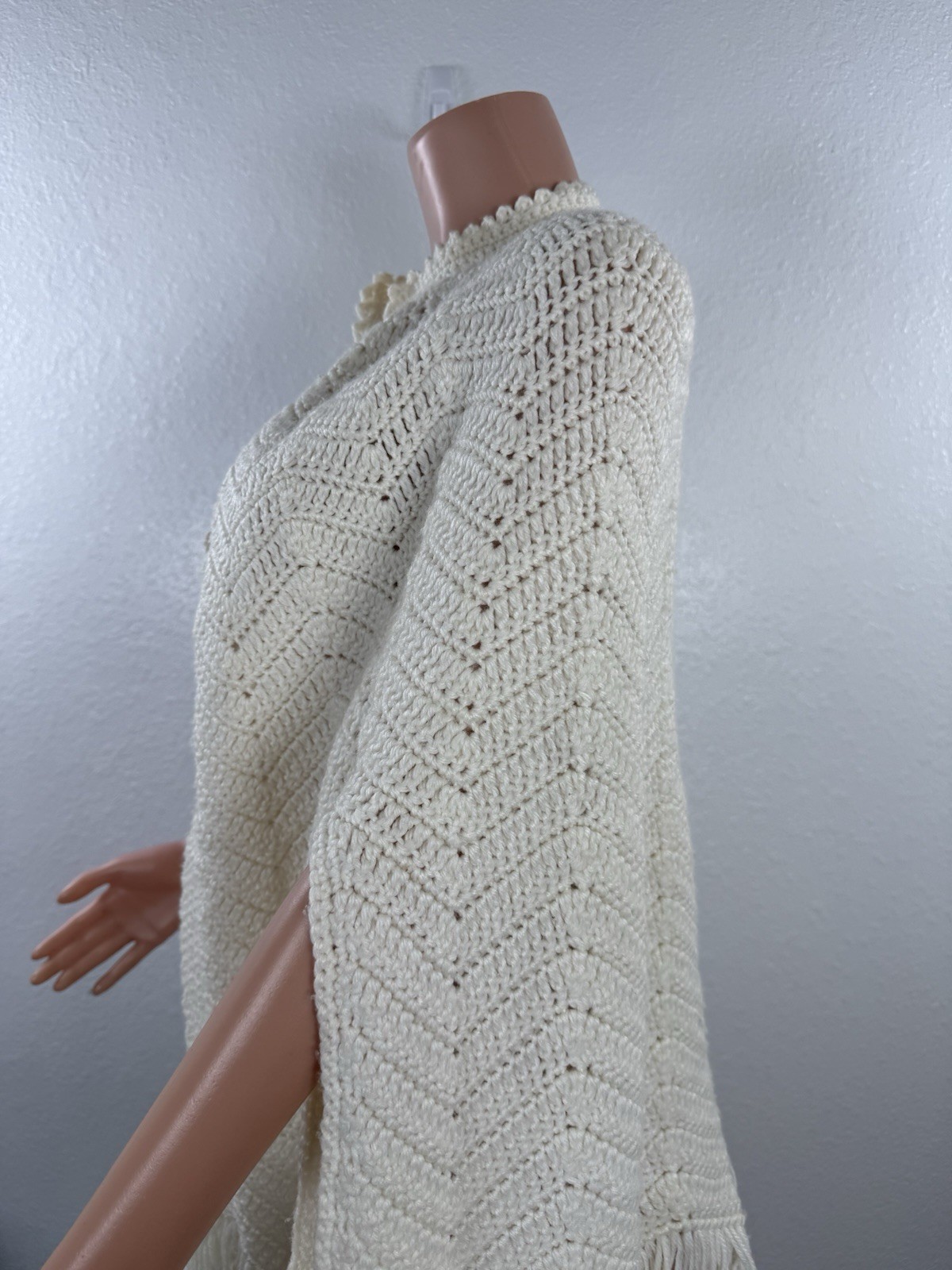 70s Vintage Crochet Off White Poncho Shawl Handmade Knit Wrap Boho Crocheted