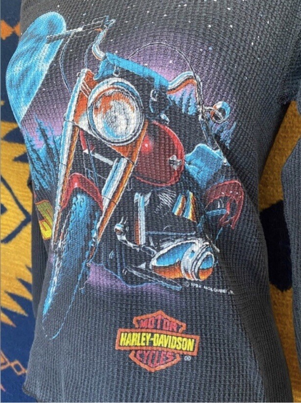 Vintage 1992 Harley Davidson Call Of The Wild Thermal Shirt! Cotton. USA.