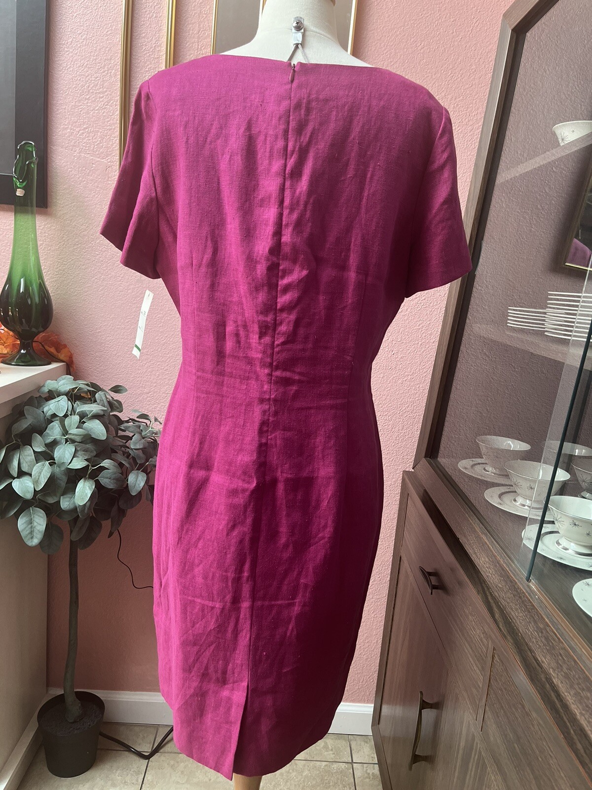 1980’s Deadstock Oberon NY | Fuchsia Sheath Dress | Size 14