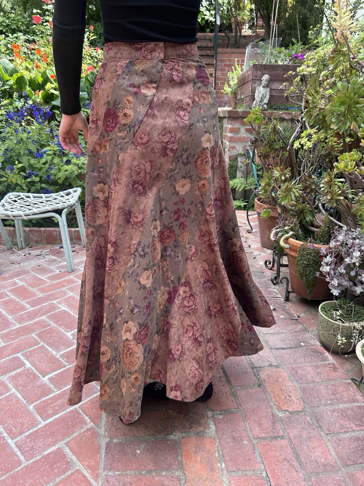 Vintage 70s Handmade S Full Floral UltraSuede velveteen Skirt