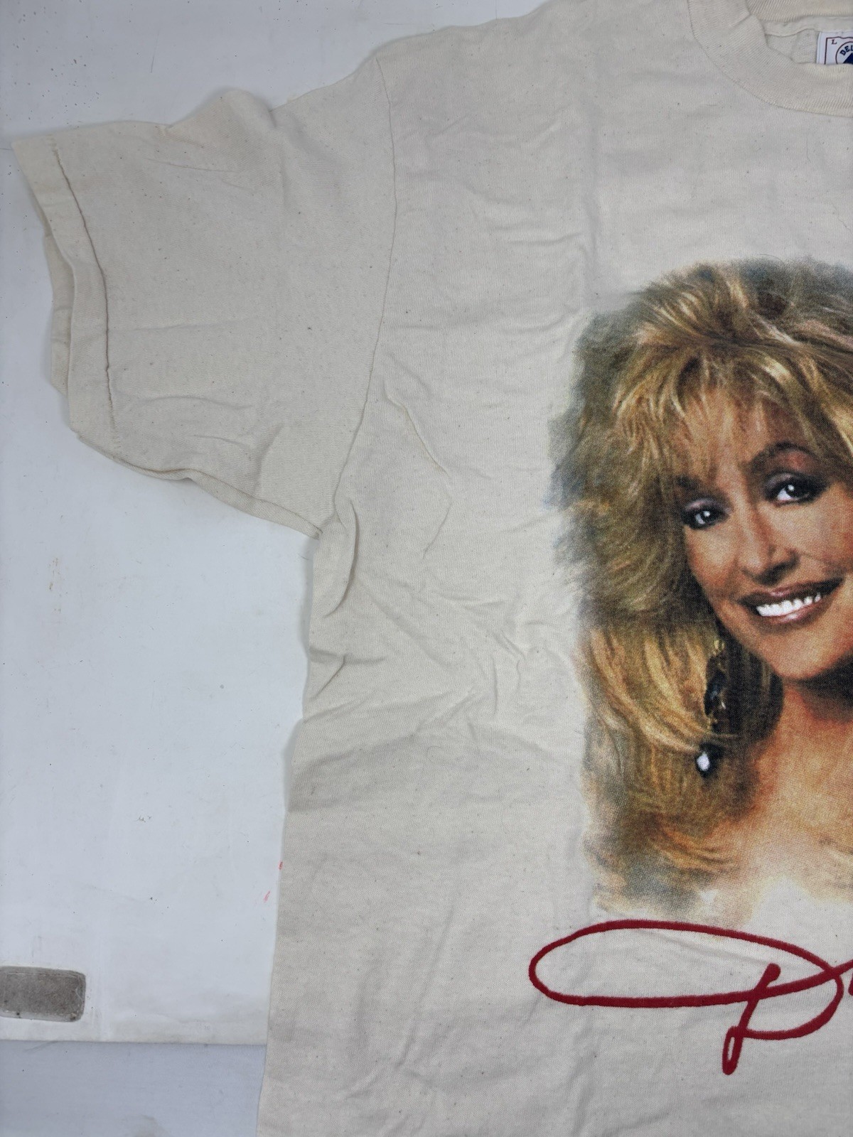 Vintage 1994 Dollywood Dolly Parton T-Shirt – Size Large Beige Delta Cotton