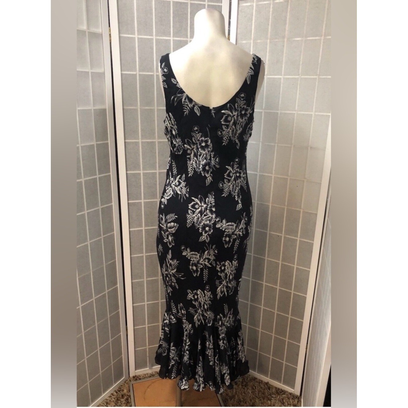 Y2K Silk Vintage Jones New York Signature Black & White Floral Midi Dress L