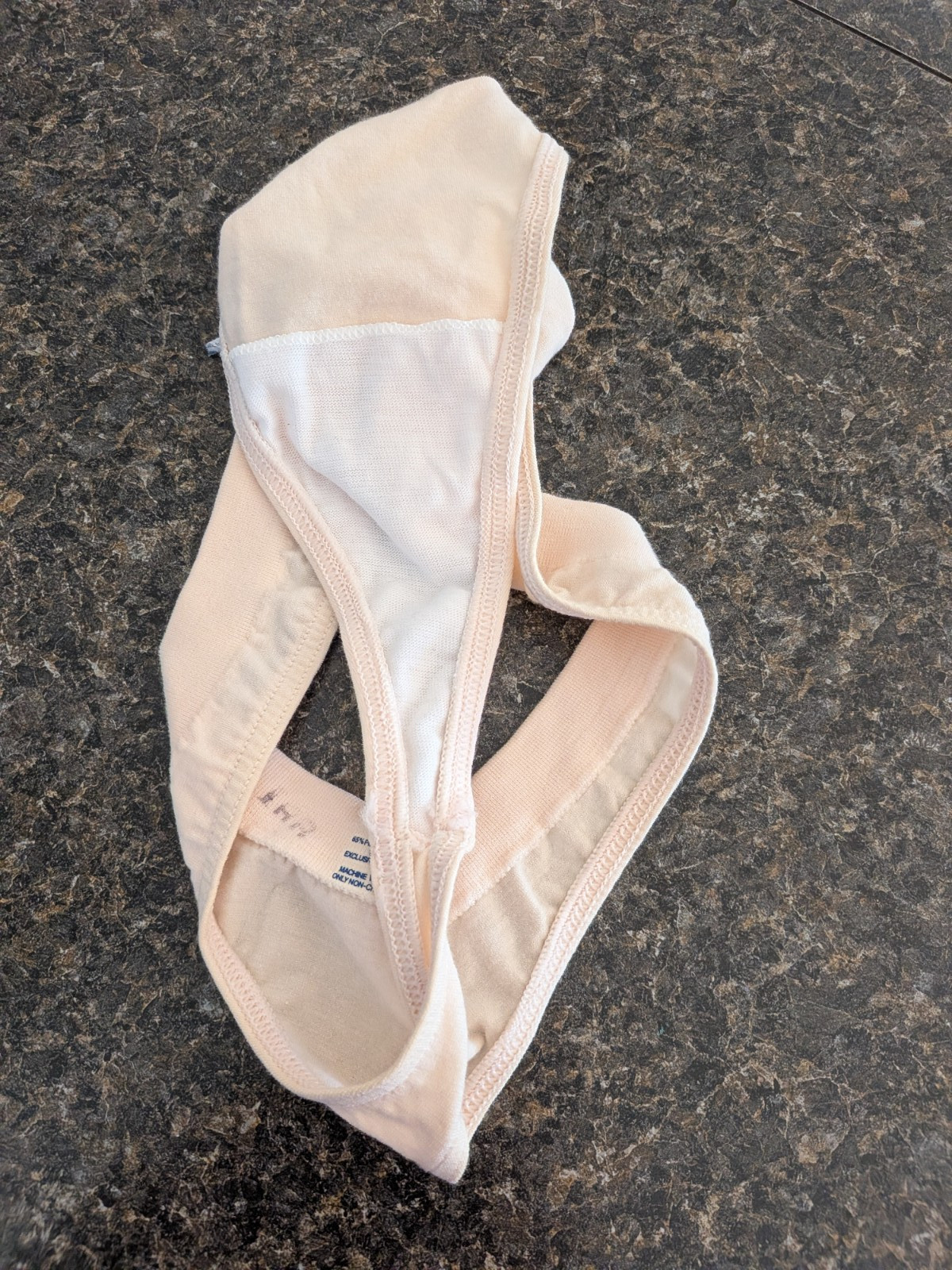 Vintage Barelythere high cut leg thong seamless panties nude peach USA 4/5 panty