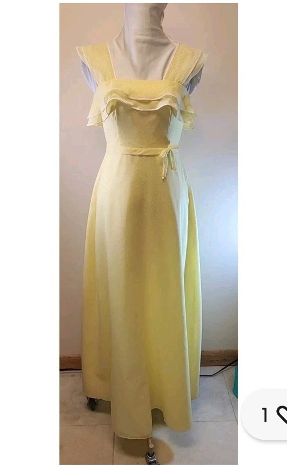 Unlabled Long Yellow Dotted Swiss Dress * szXS * Very Good Condition