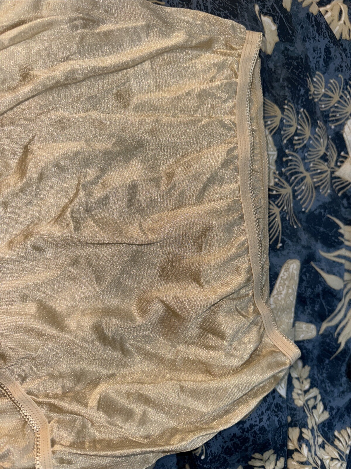 Vintage Underscore Satiny Nylon Panties Size 7 Granny Shimmery Ivory NWOT