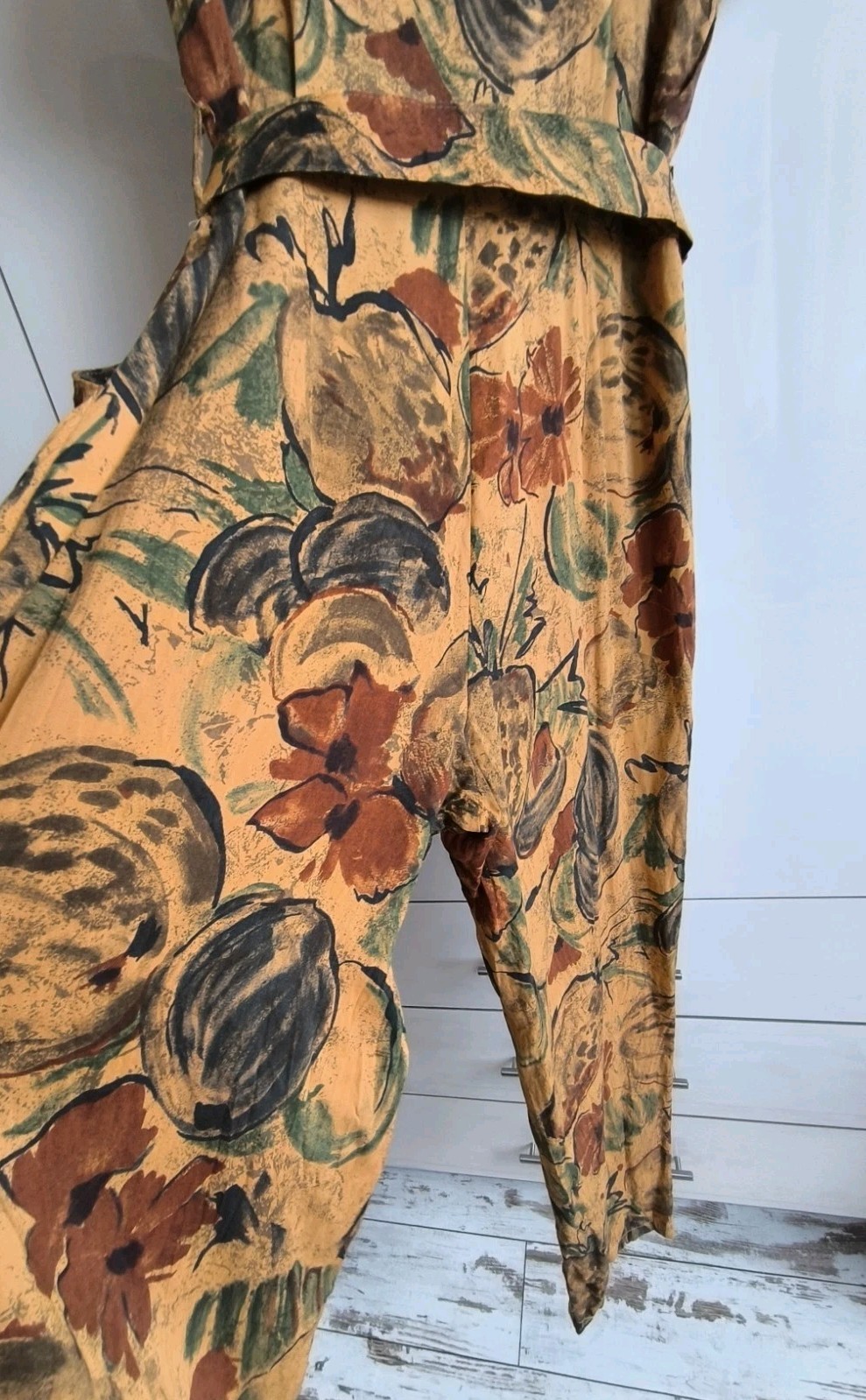 Beautiful vintage women’s brown floral viscose overalls, 80s