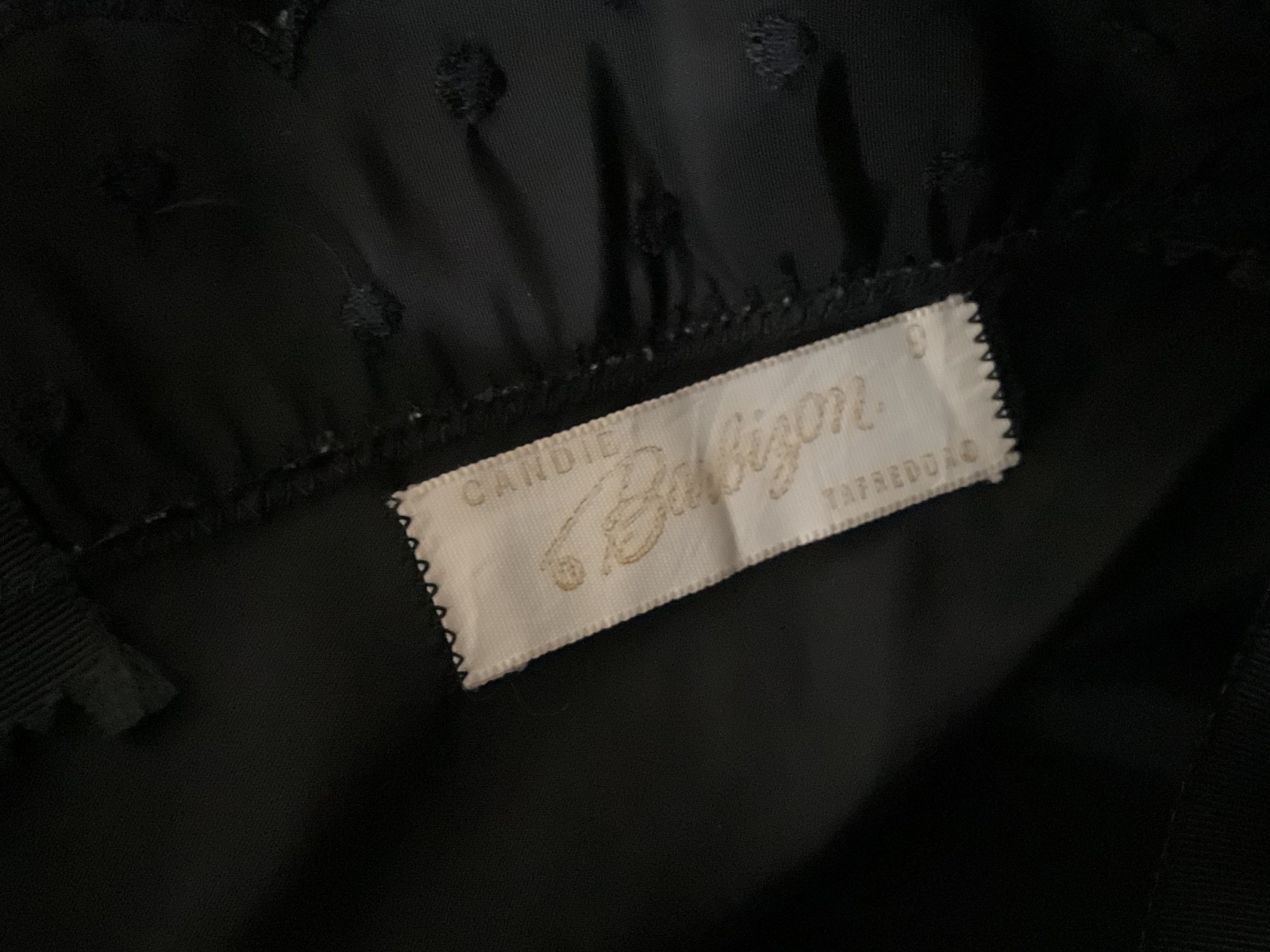 VTG BARBIZON TAFFETA BLEND 'TAFREDDA’ 'CANDIE’ SZ 9 BLACK FULL SLIP MINT UNWORN