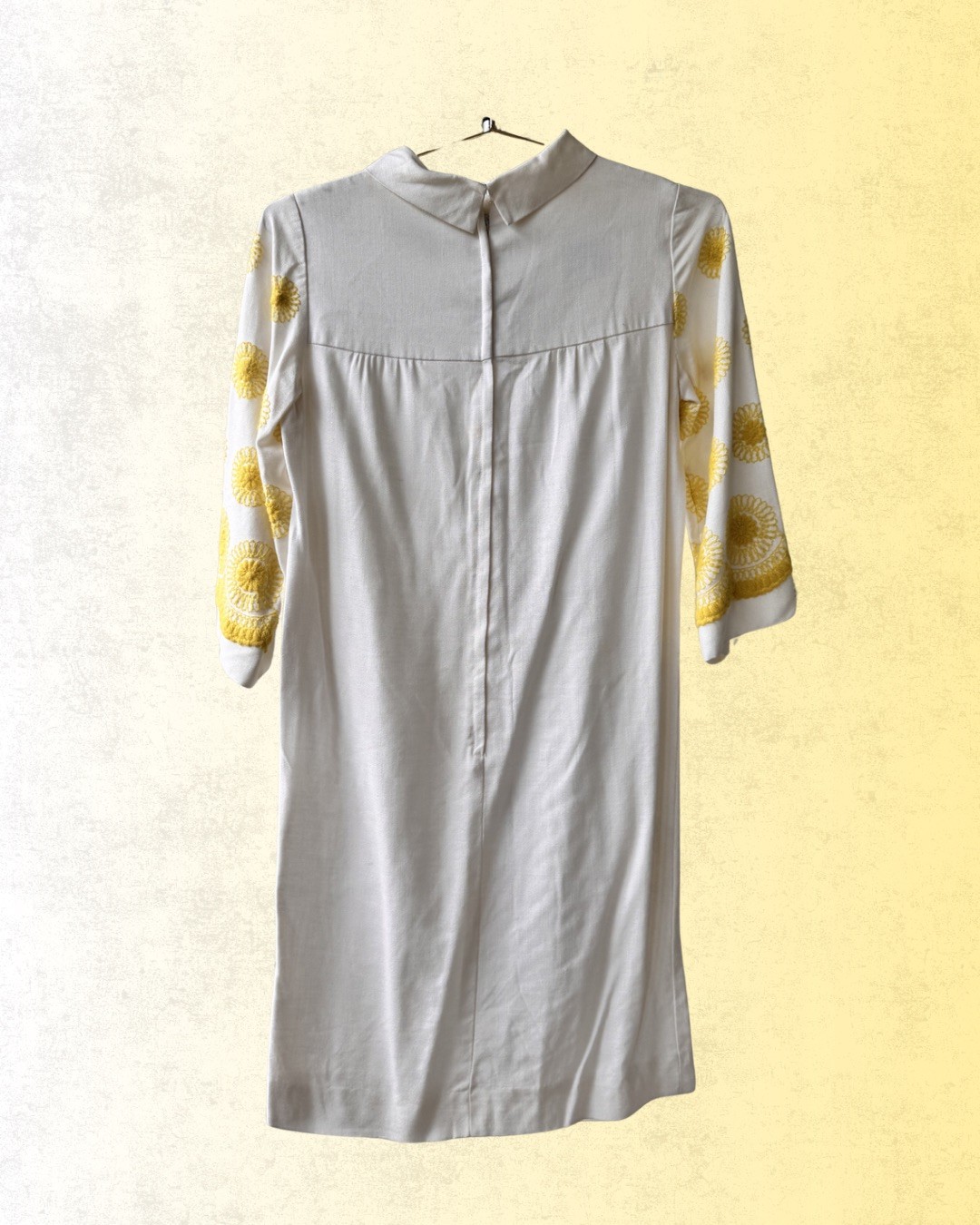 VTG 60s70s Long Sleeve Shift Dress with Yellow Floral Embroidery Cottagecore