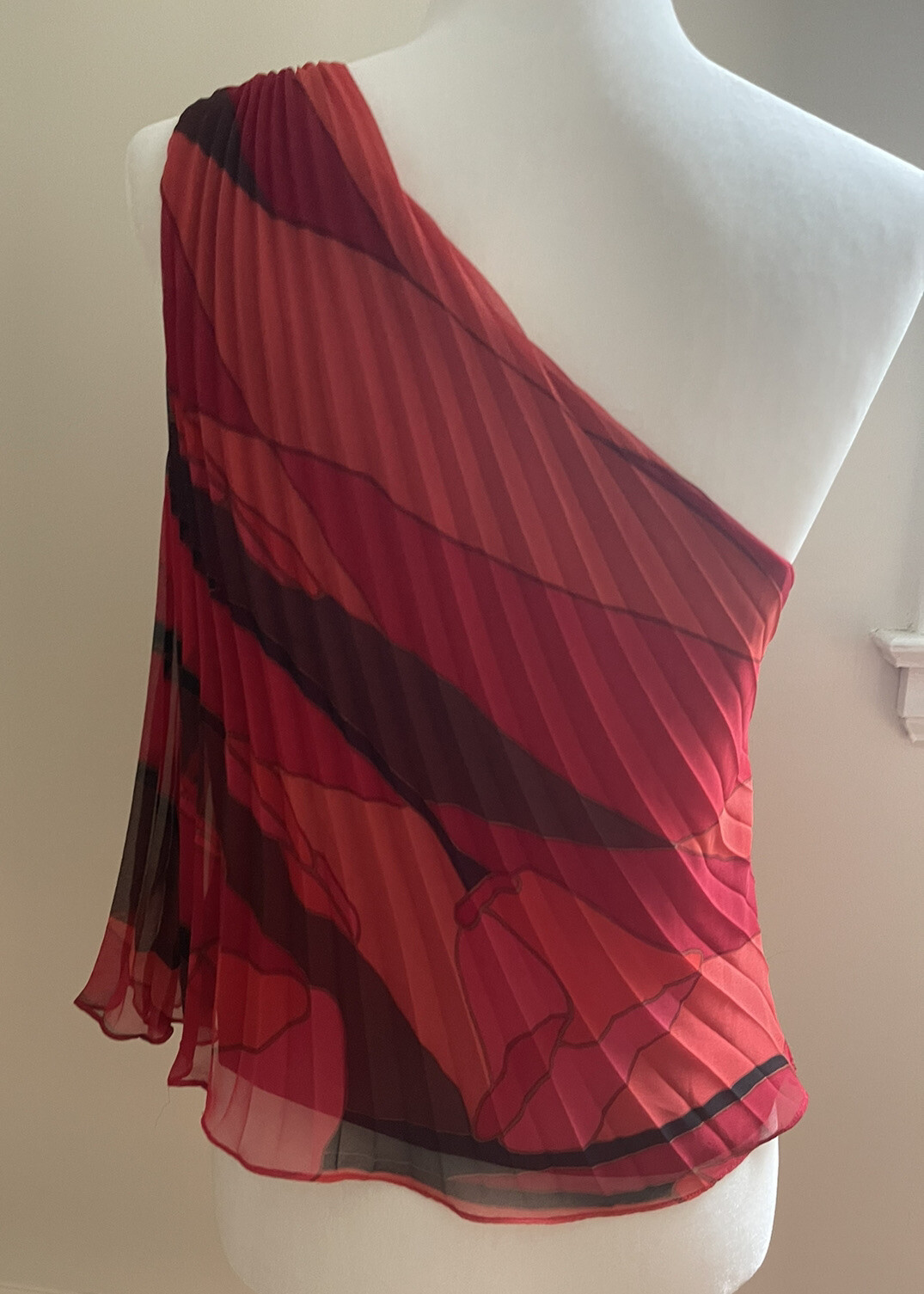 Kay Unger Red/Black Chiffon w/Accordion Pleats Cocktail One Shoulder Top Sz 10