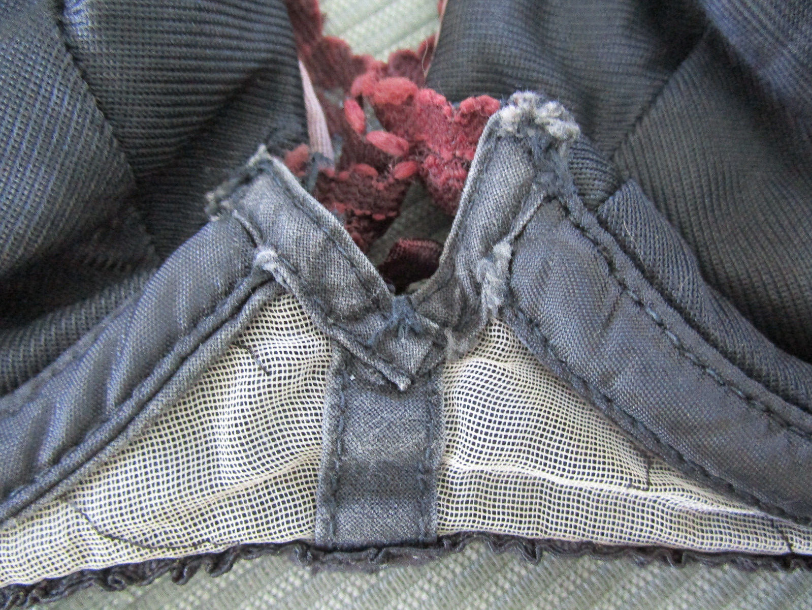 Vtg 70s Penney’s Adonna Pinup Pushup Burlesque Bra Black Wine Lace Padded 34B