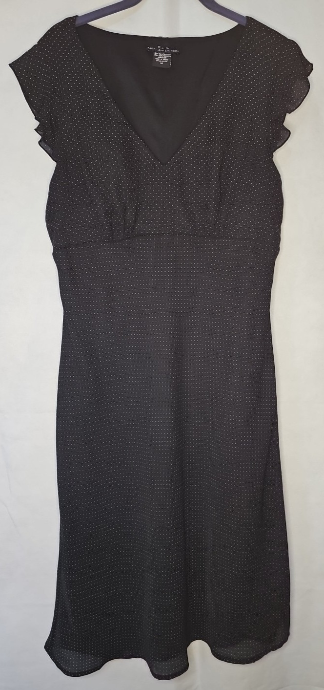 F.L.P. VINTAGE Black & White Polka dots Size 14