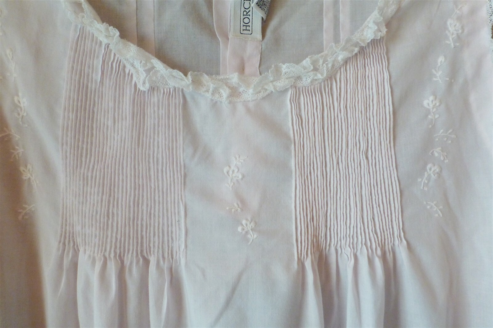VTG HORCHOW Pink Sleeveless Long Nightgown Women L EUC Lace Embroidery Tucks