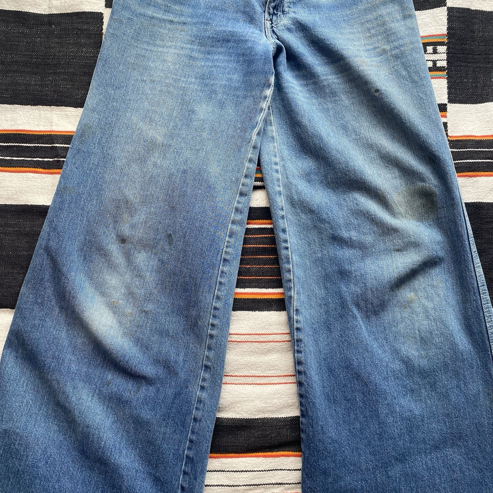 Vintage 70’s Levi’s Bell Bottom Denim Jeans. Boho. Hippie. Festival. Size 25/32.