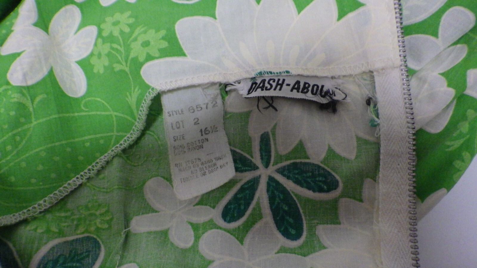 Vintage 1960s 1970s Shift Dress Womens Medium Green White Flower Power Mod Midi
