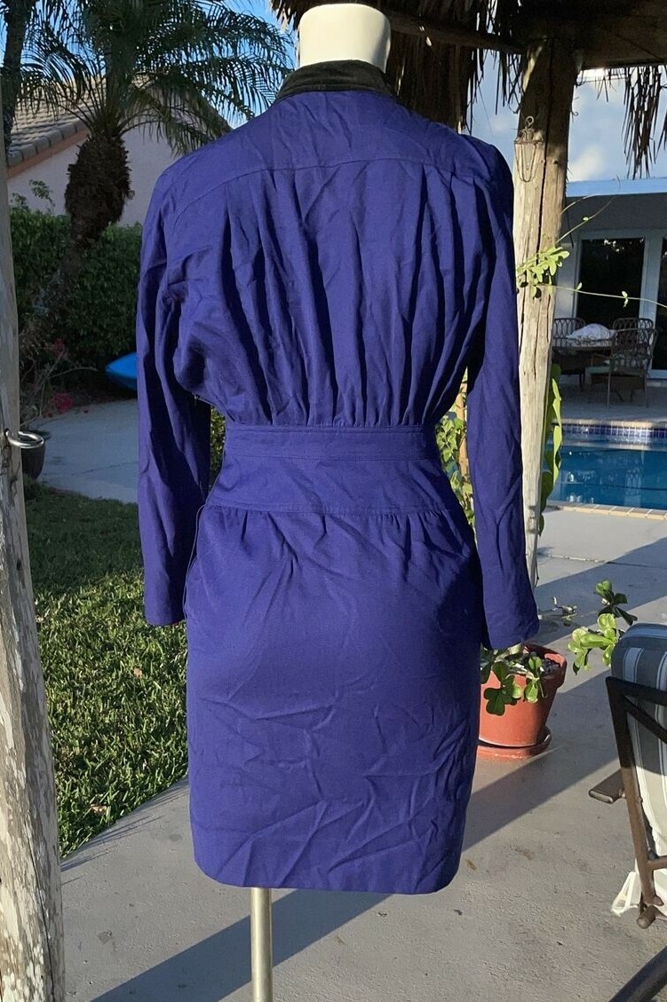 VINTAGE MISS V VALENTINO BLUE BLACK VELVET COLLAR BUTTON FRONT DRESS Sz 38