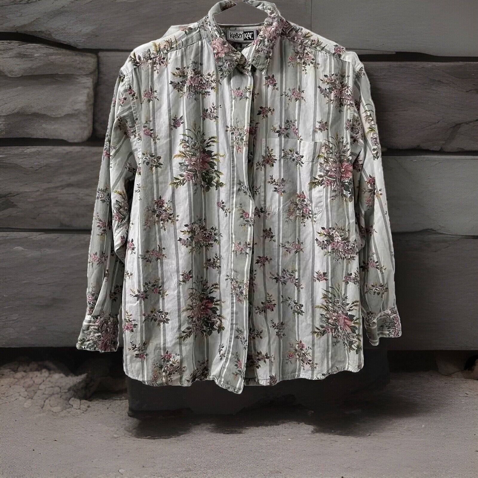 VTG 80s Krazy Kat Womens M Hidden Button Shirt Floral Long Sleeve Cottagecore