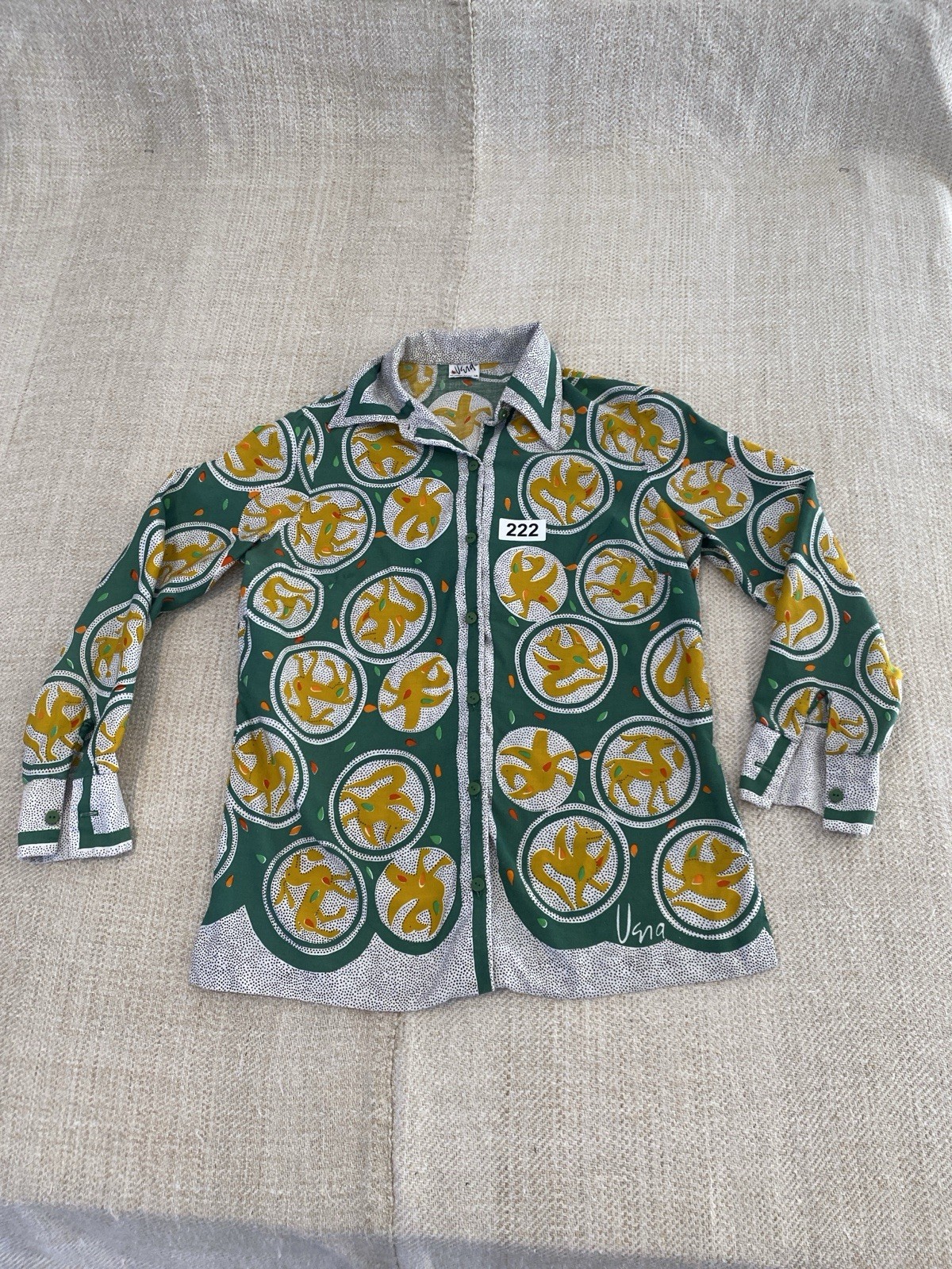 Vintage 60’s VERA NEUMANN Cotton Shirt buttons Green W Griffins In Circles