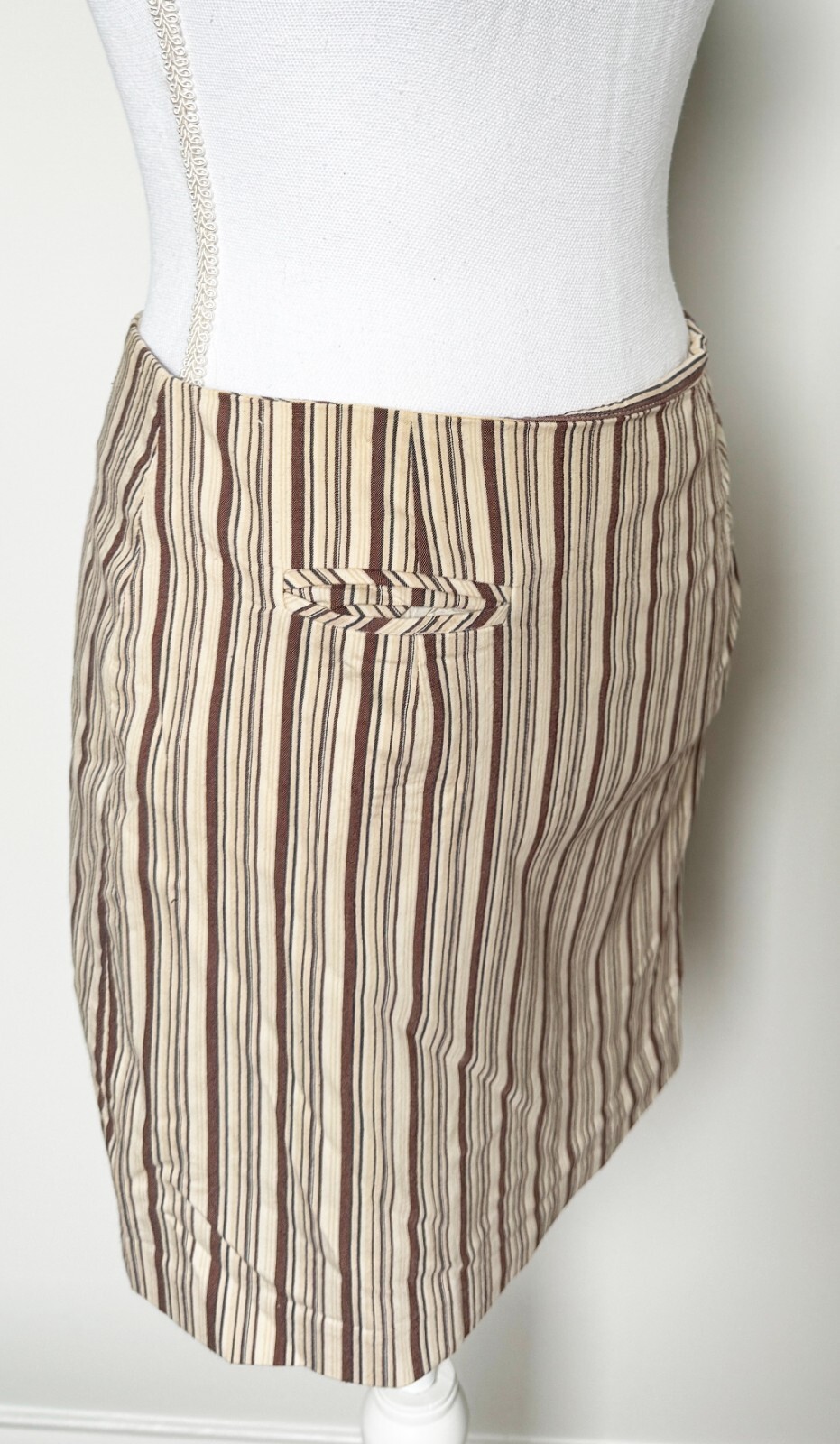Vintage Y2K 1990s Nanette Lepore Brown Pinstripe Miniskirt Size 4 with Pocket