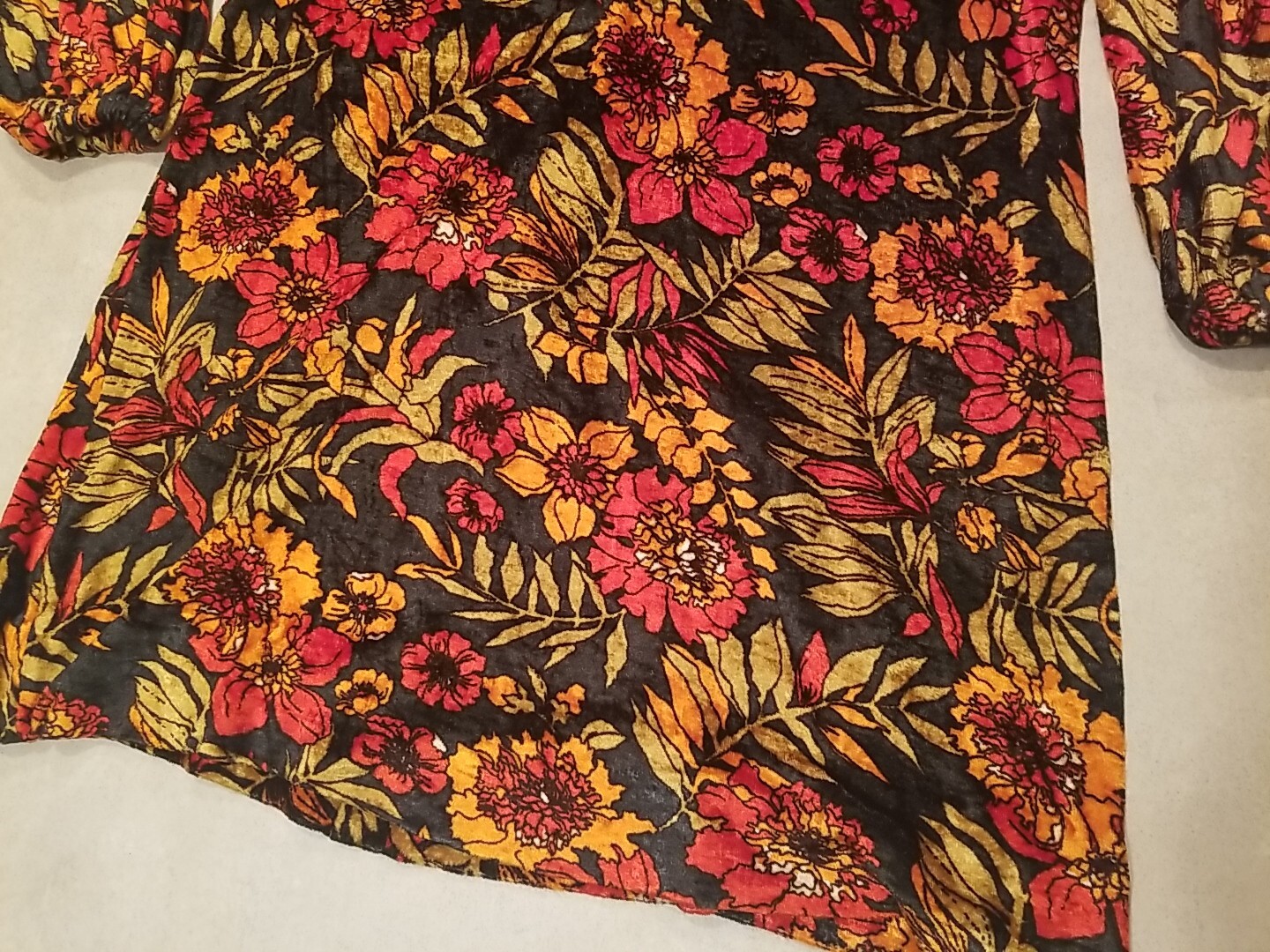 Vintage 1970s Handmade Mini Dress Orange Red Floral Design Zipper Closure Velvet