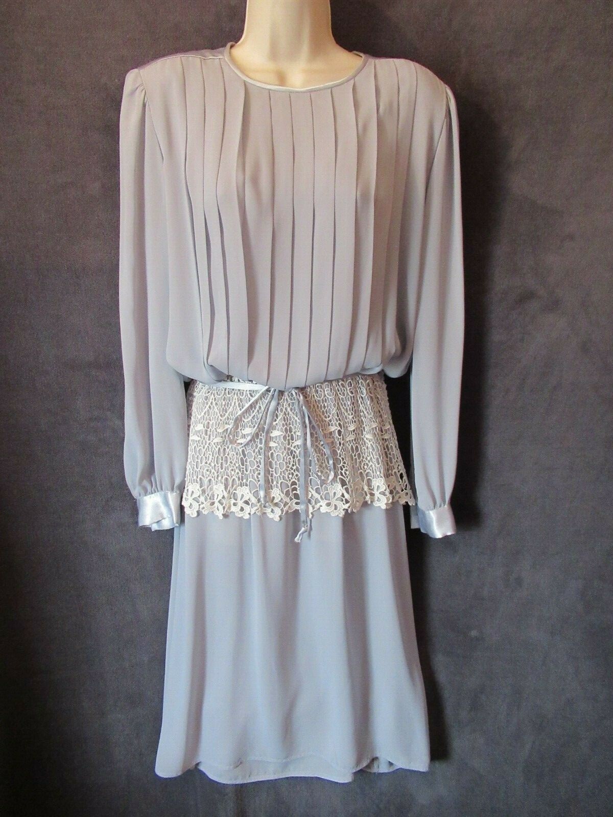70’s 80’s Vintage Dim The Lites Pale Blue Gray Chiffon Crochet Pleat Dress 16P
