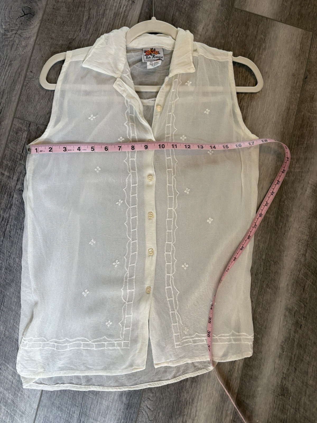 Vintage La Femme White Embroidered Rayon Blouse M Sheer Sleeveless Made India